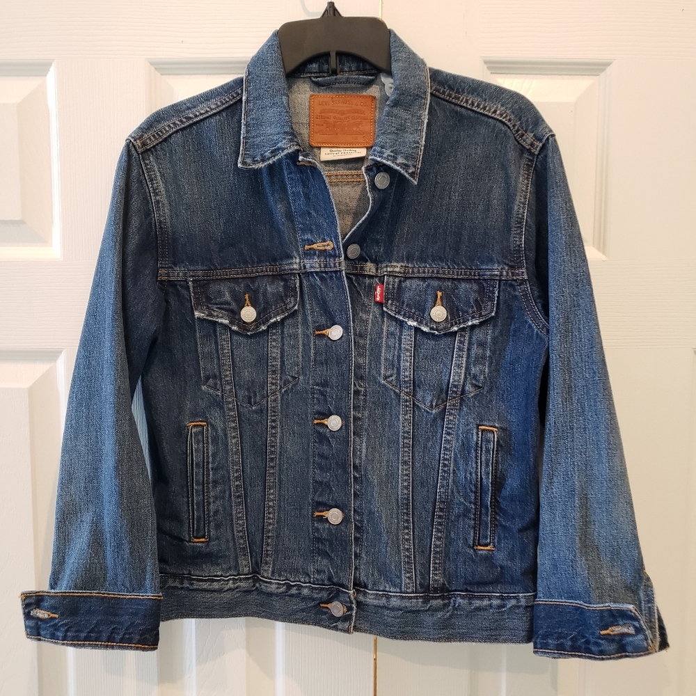 Levi's Women's 29944 0006  Ex Boyfriend Jean Denim Trucker Jacket Sz Small Blue